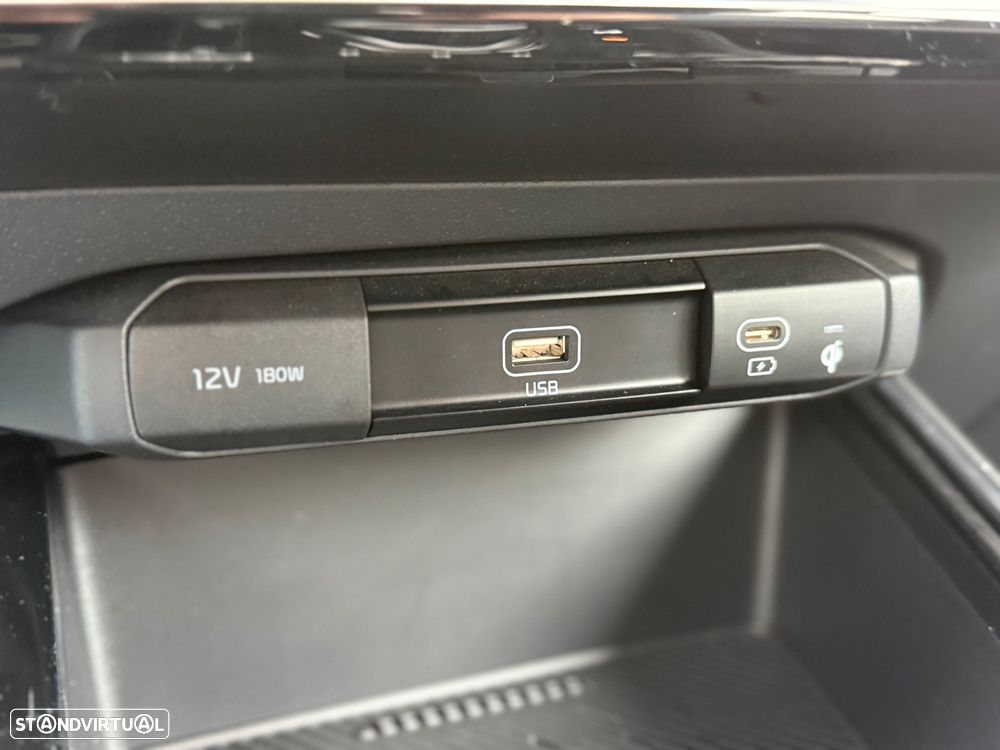 Kia Niro EV 64kWh Tech - 33