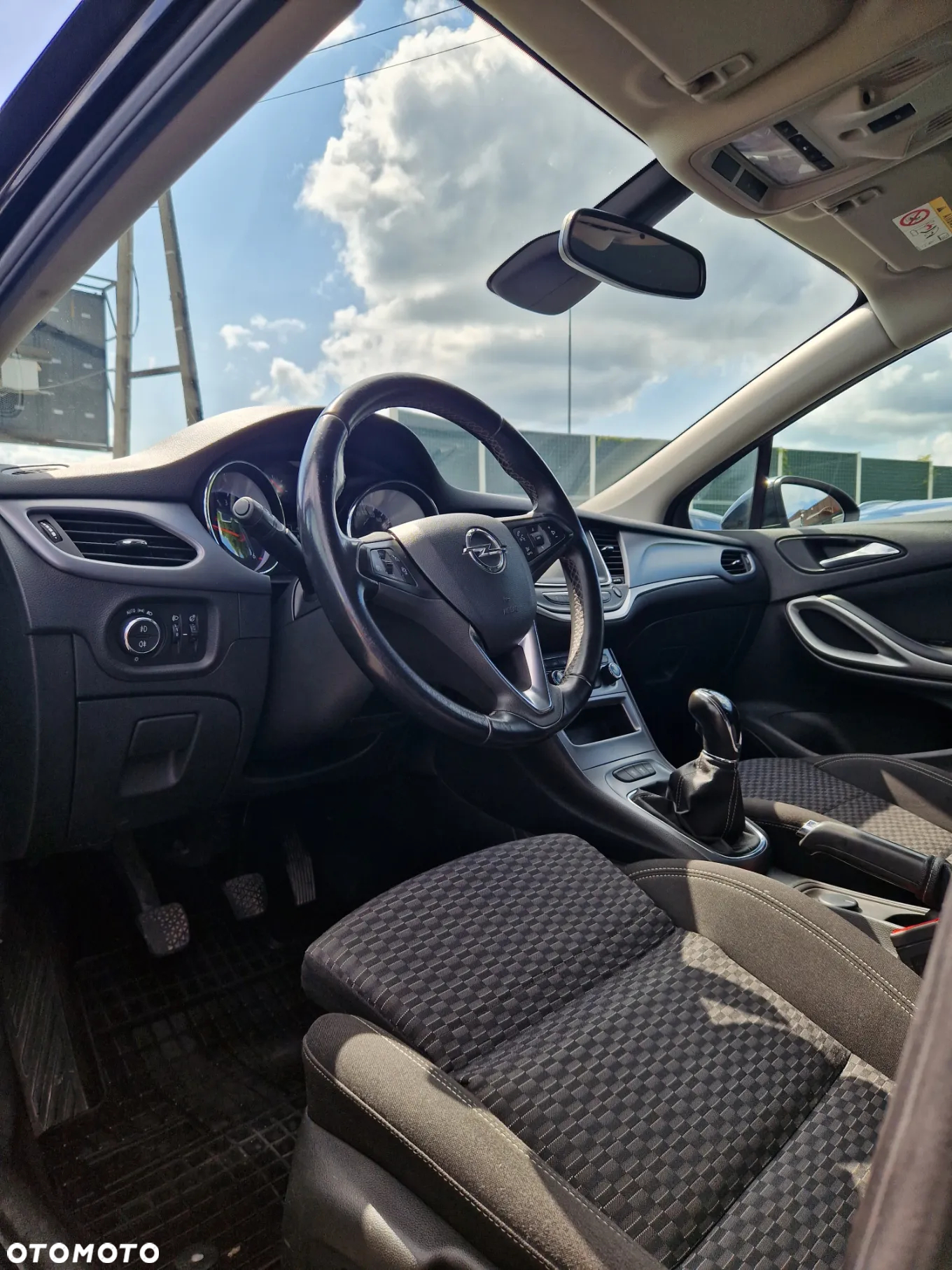 Opel Astra V 1.6 CDTI Enjoy - 17
