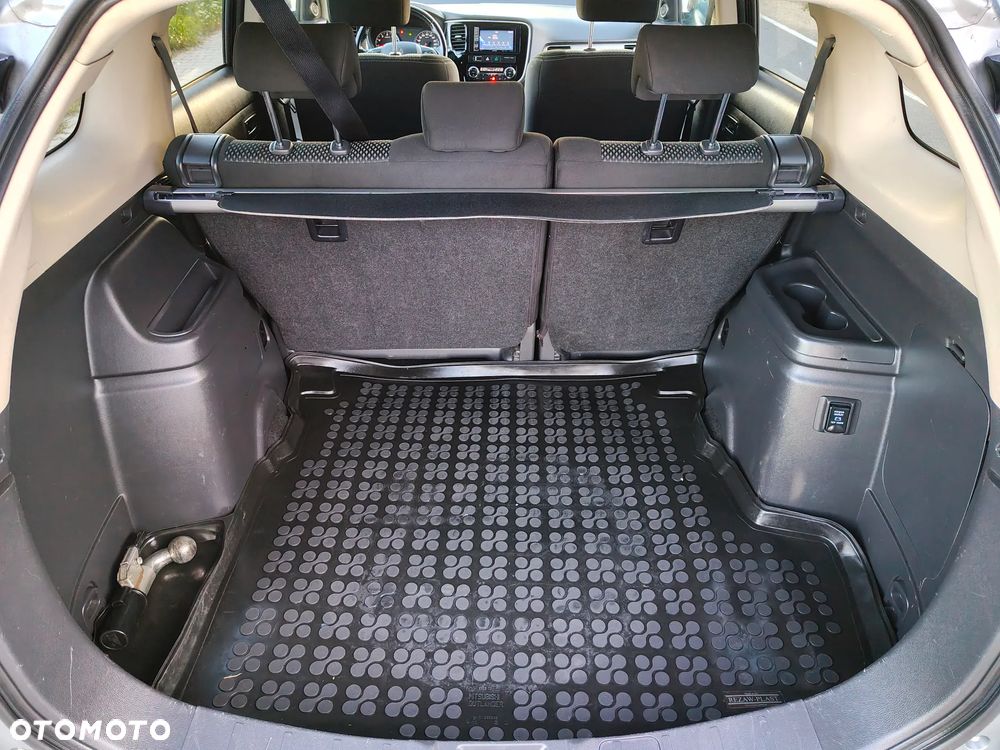 Mitsubishi Outlander 2.0 City Style 2WD - 40