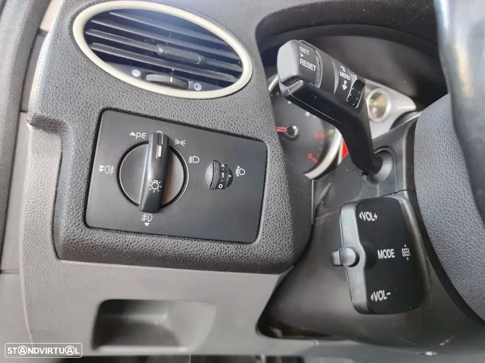 Ford Focus 1.6 TDCi Trend - 24