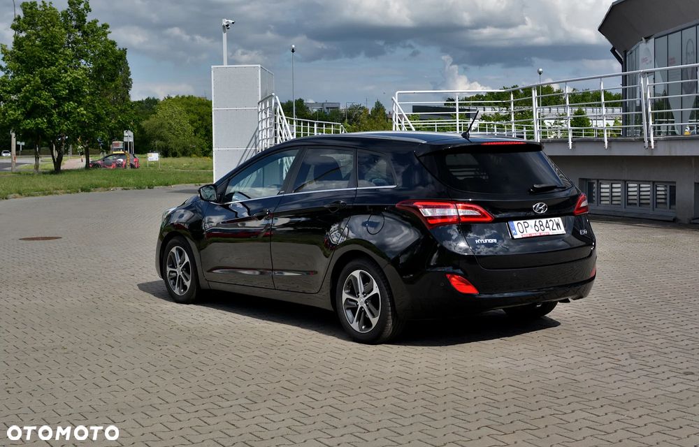 Hyundai i30 1.6 GDI BlueDrive Go - 4
