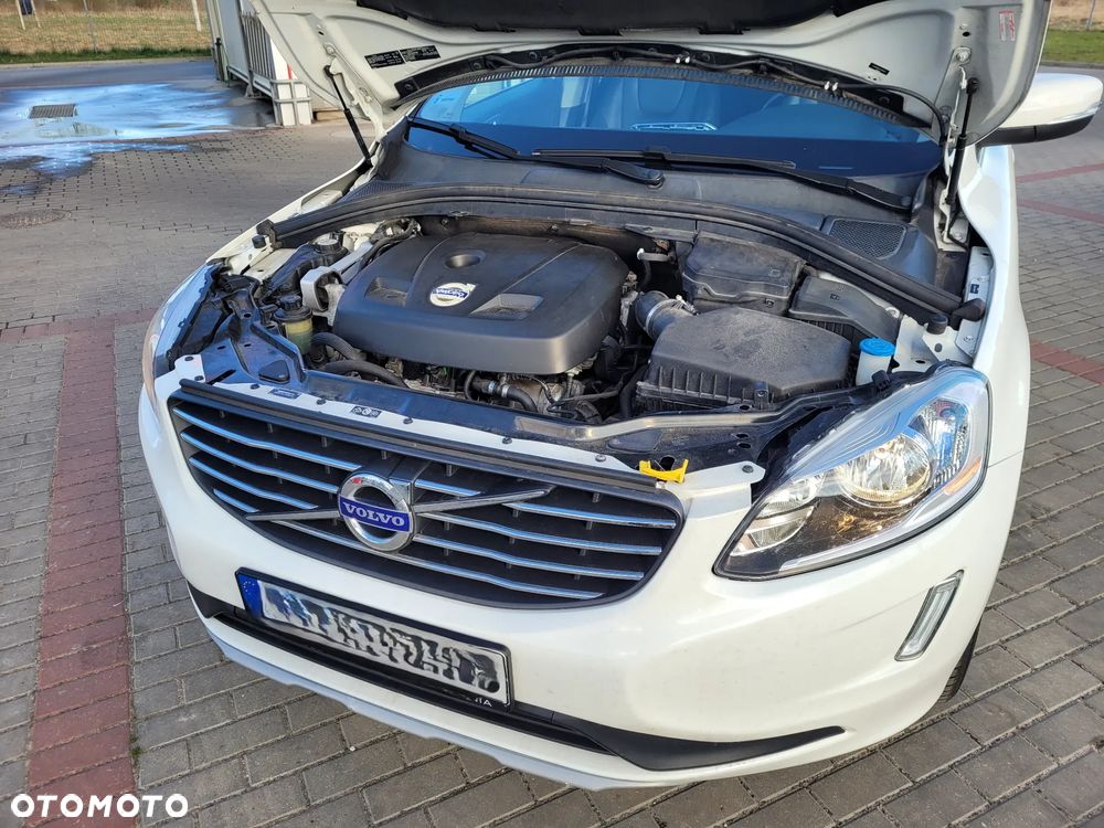 Volvo XC 60 T5 Geartronic Momentum - 8