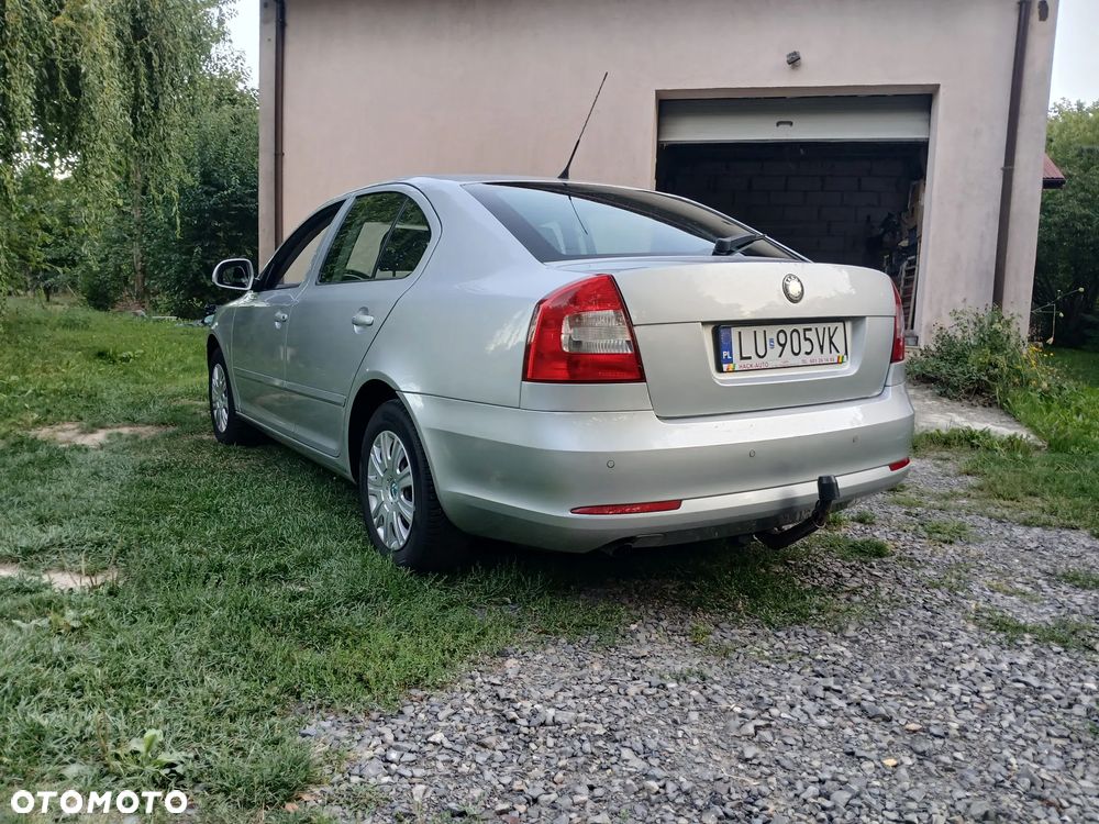 Skoda Octavia 1.4 - 9