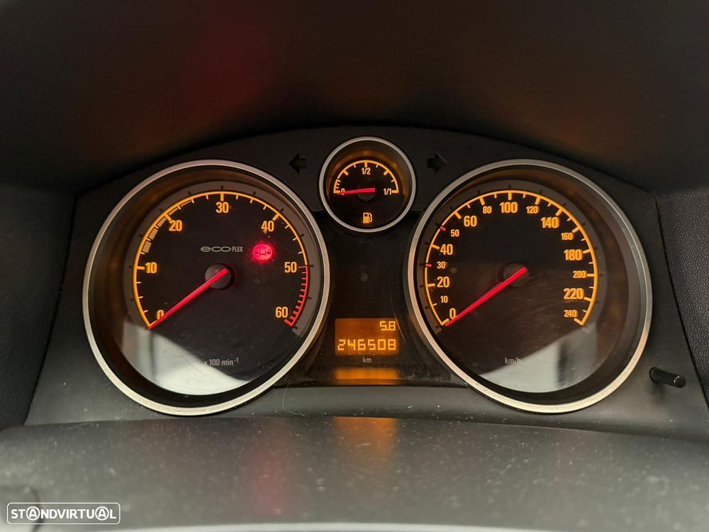 Opel Astra 1.3 CDTI - 14