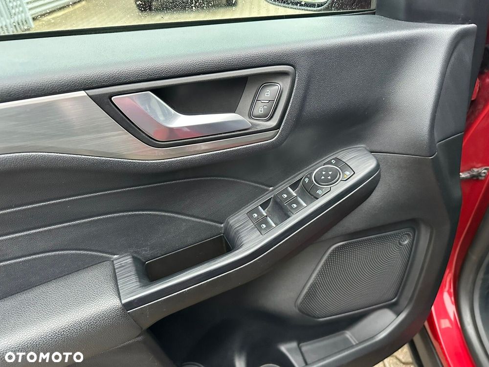 Ford Kuga 1.5 EcoBoost FWD Titanium - 15