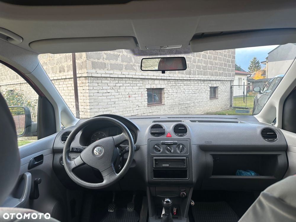 Volkswagen Caddy - 9