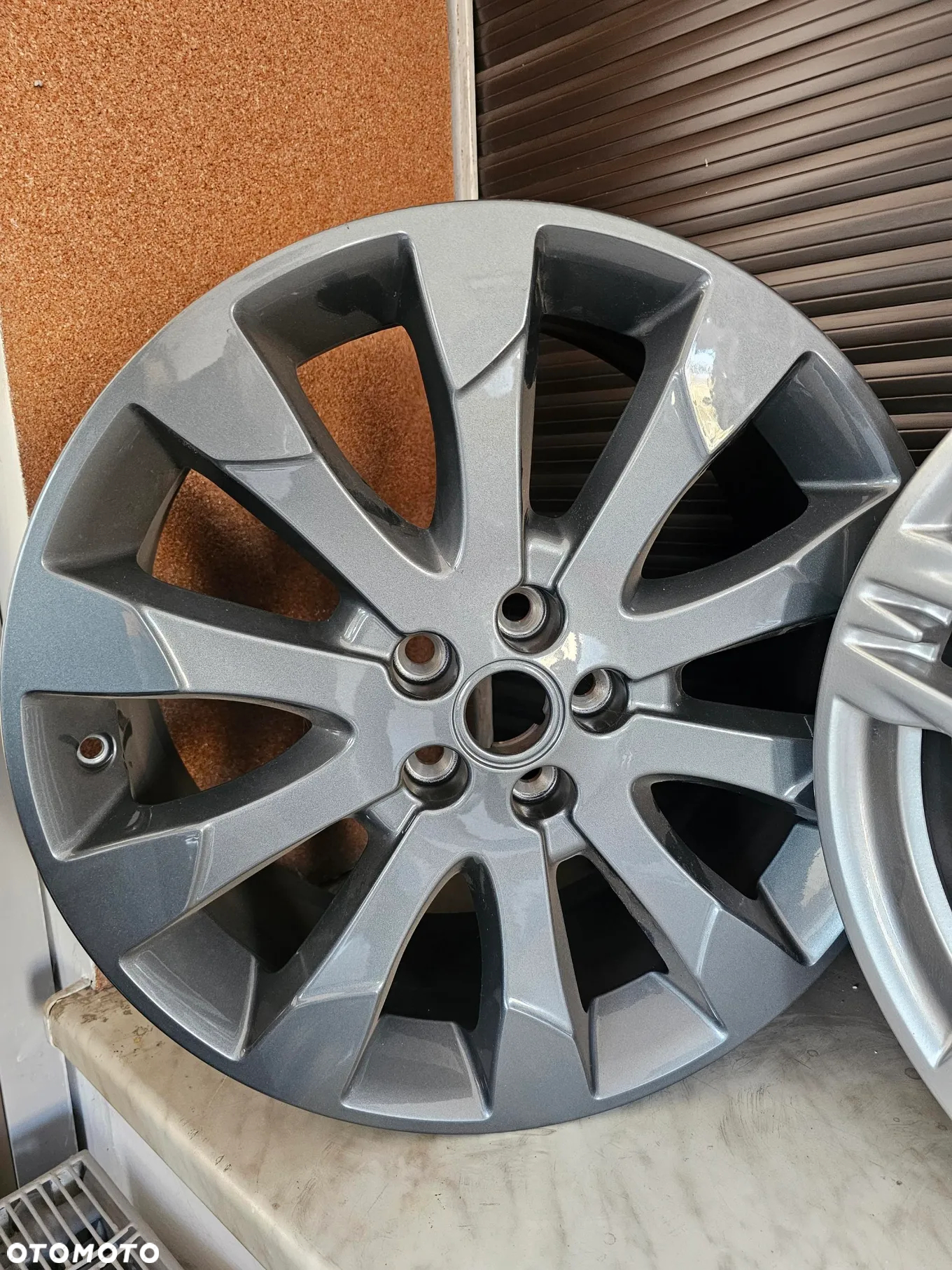 Felgi Aluminiowe 8,0-19 5x108x63,3 ET-55 Nowe Oryginał Land Rover A017 - 8