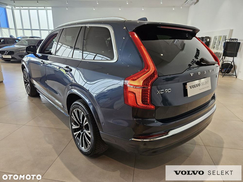 Volvo XC 90 - 8