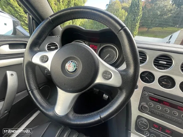 Alfa Romeo Spider - 15