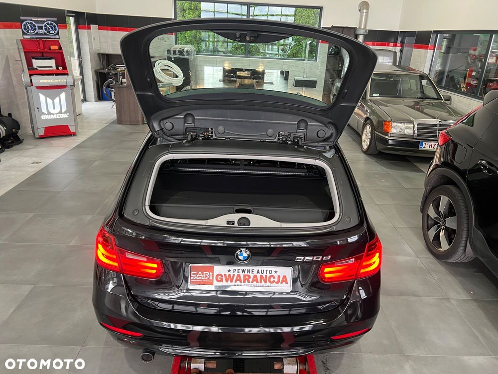 BMW Seria 3 320d Luxury Line - 19