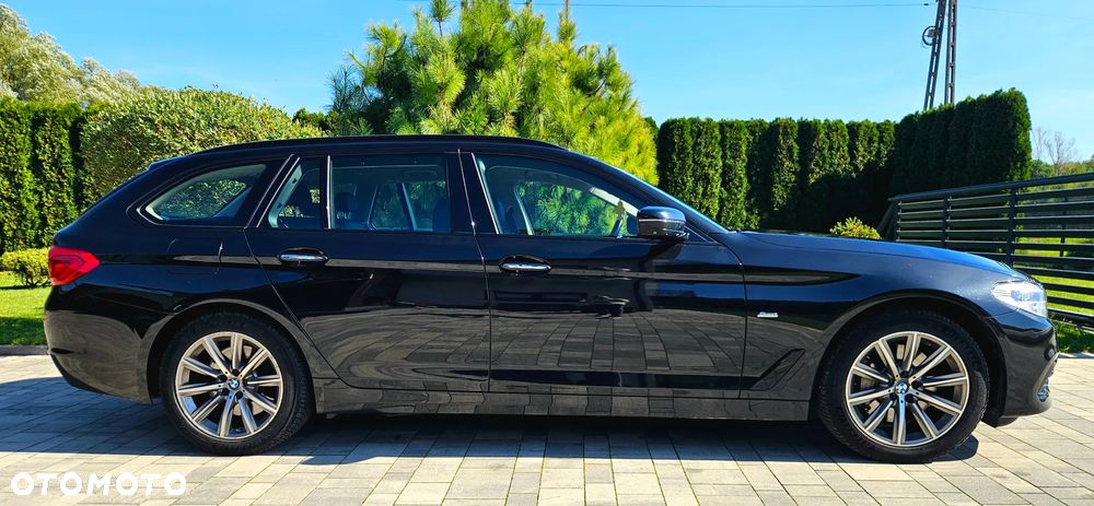 BMW Seria 5 530d xDrive Sport Line - 11