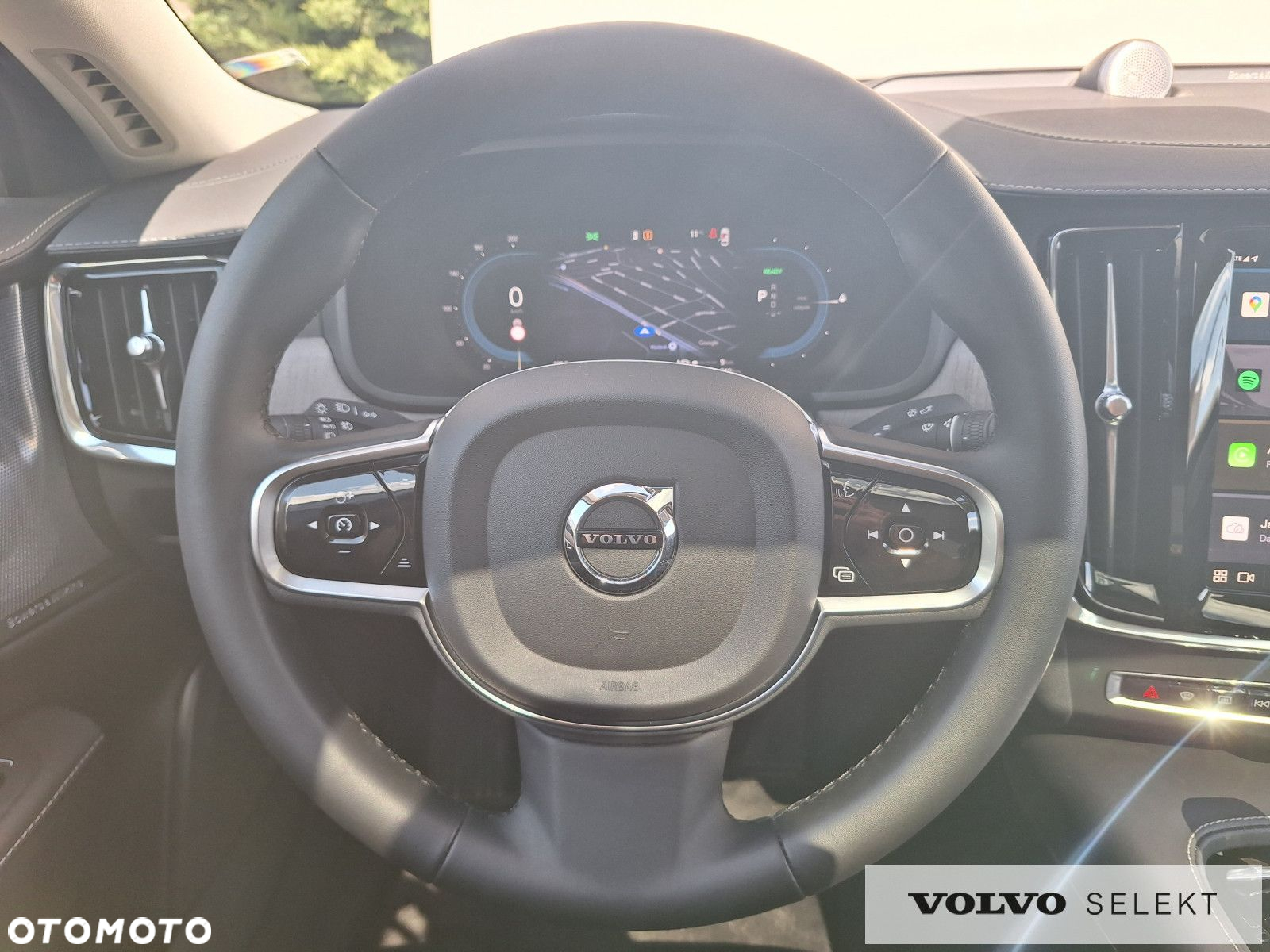Volvo S90 - 16