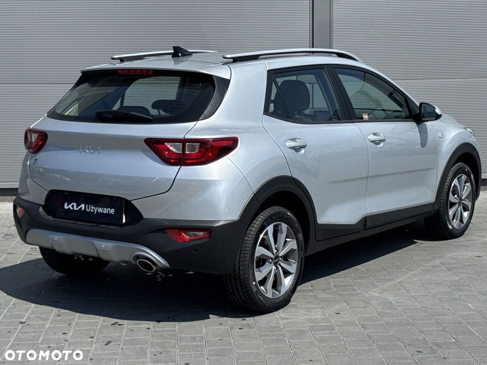 Kia Stonic 1.2 M - 11