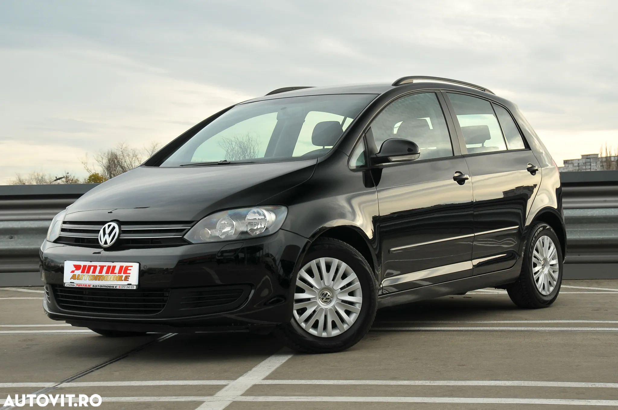 Volkswagen Golf 1.4 TSI BMT Comfortline - 1