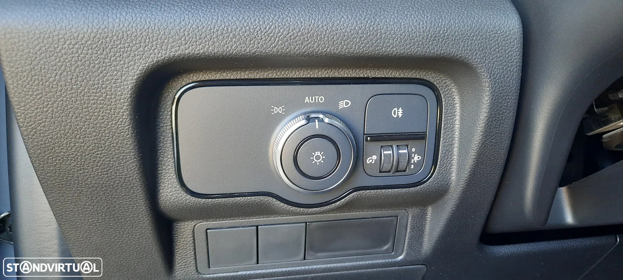 Mercedes-Benz Citan Van 110CDI/27 95cv Linha Pro 3 lugares 5 portas - 16