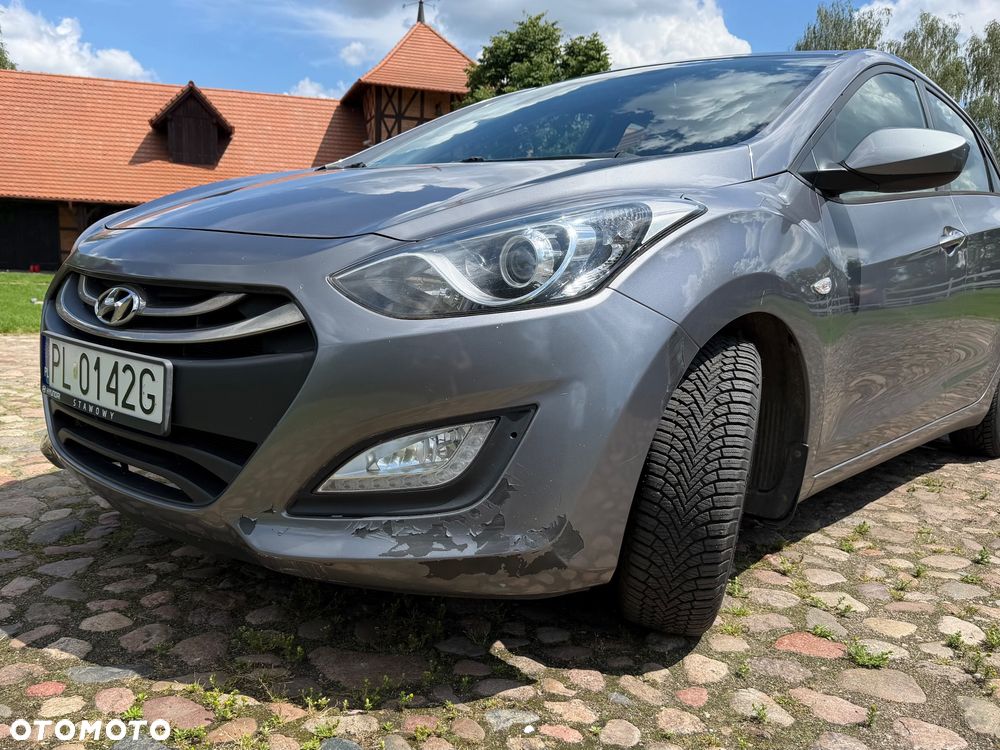 Hyundai i30 1.6 CRDi Classic + - 8