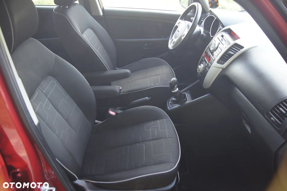 Kia Venga 1.4 CVVT Spirit - 21