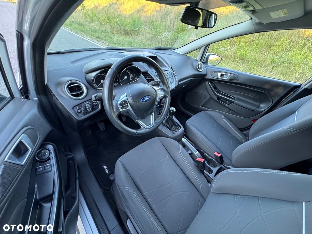 Ford Fiesta - 9