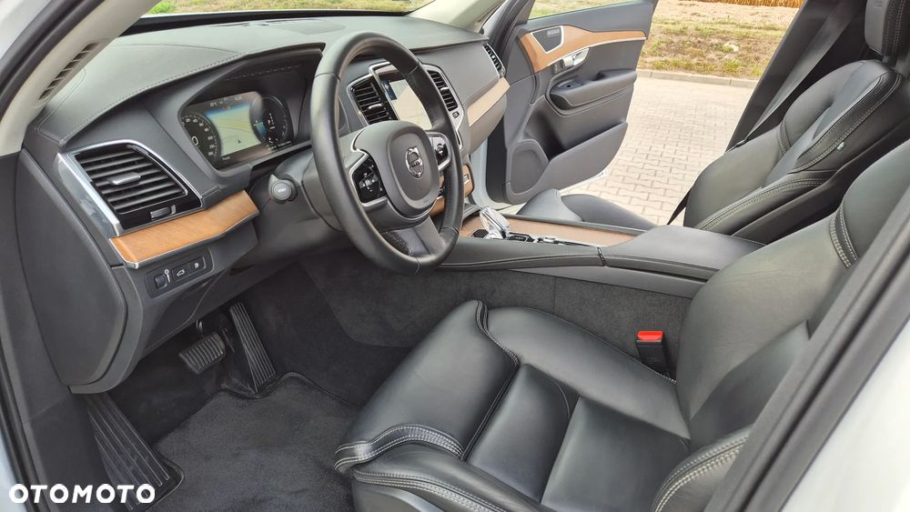Volvo XC 90 T8 AWD Plug-In Hybrid Inscription 7os - 19
