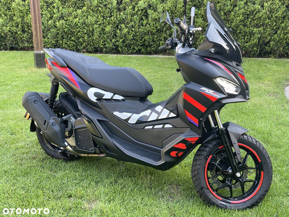 Aprilia SR - 13