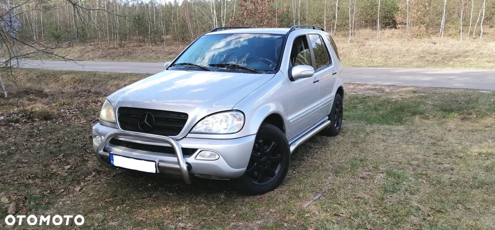 Mercedes-Benz ML - 4