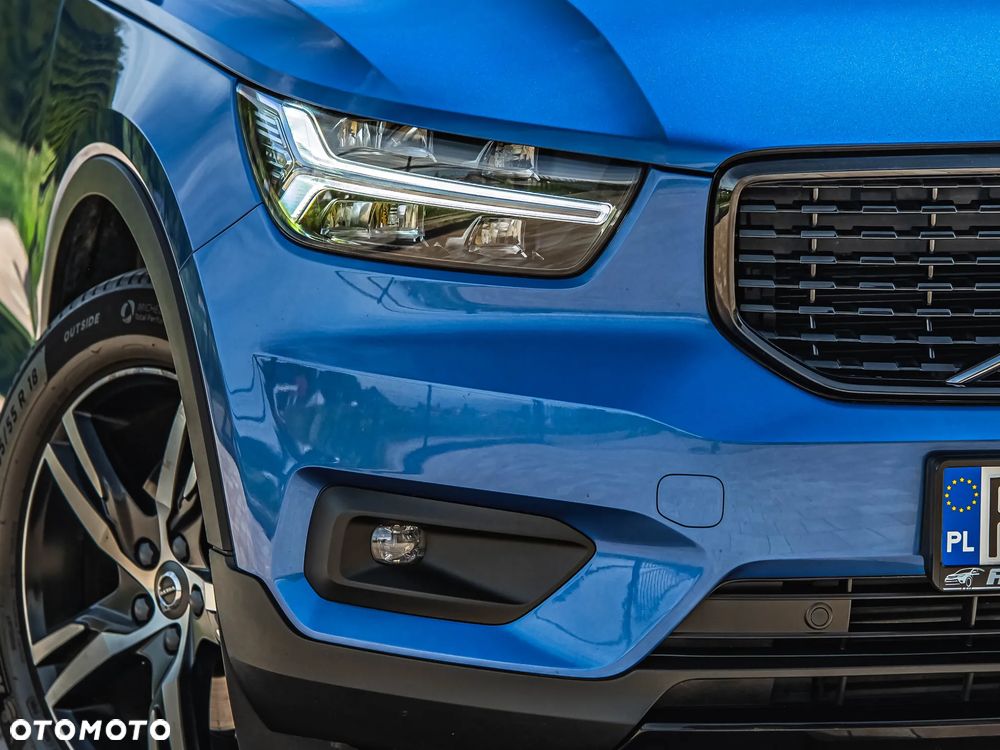 Volvo XC 40 D4 AWD R-Design - 13