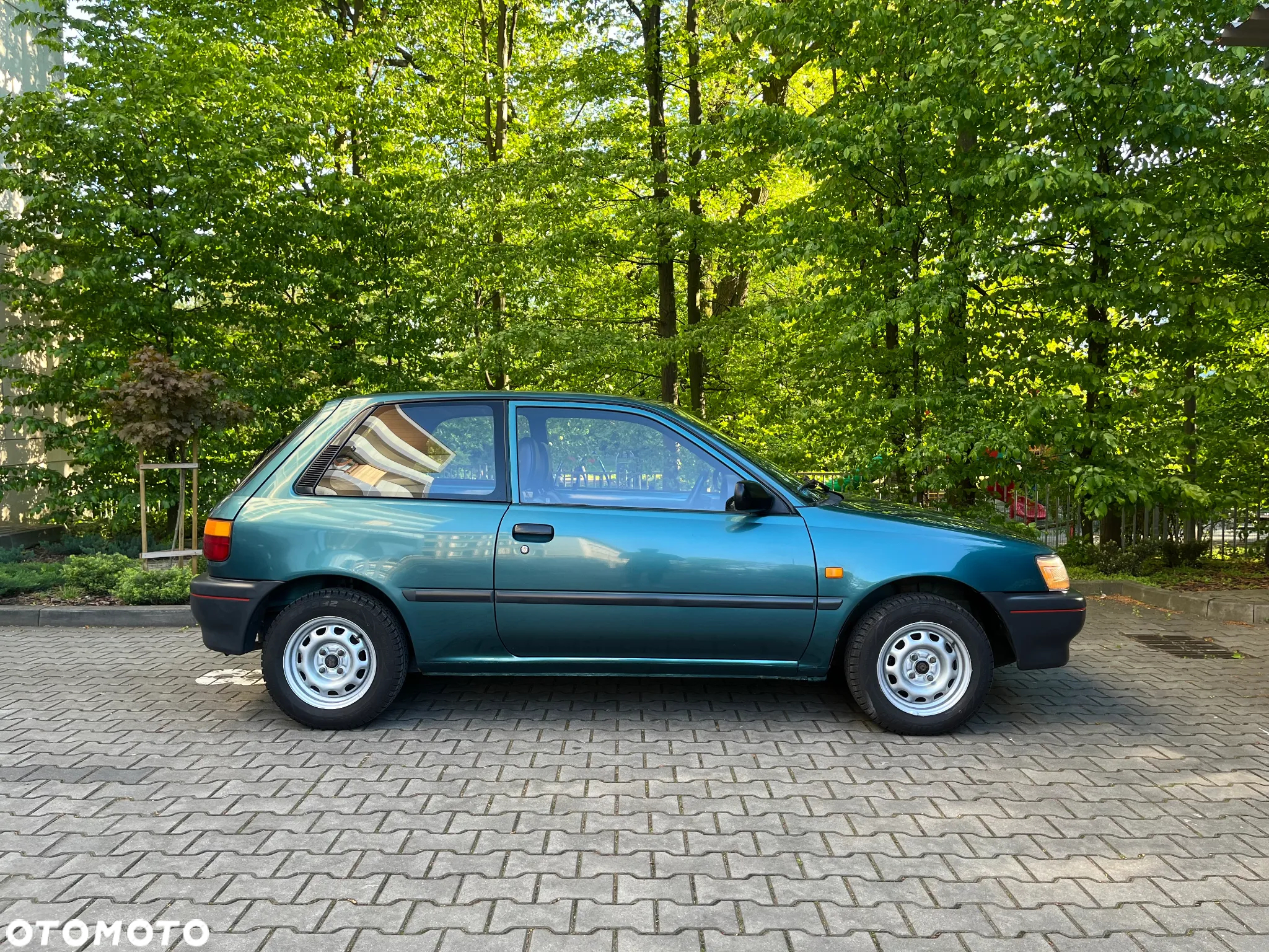 Toyota Starlet - 3