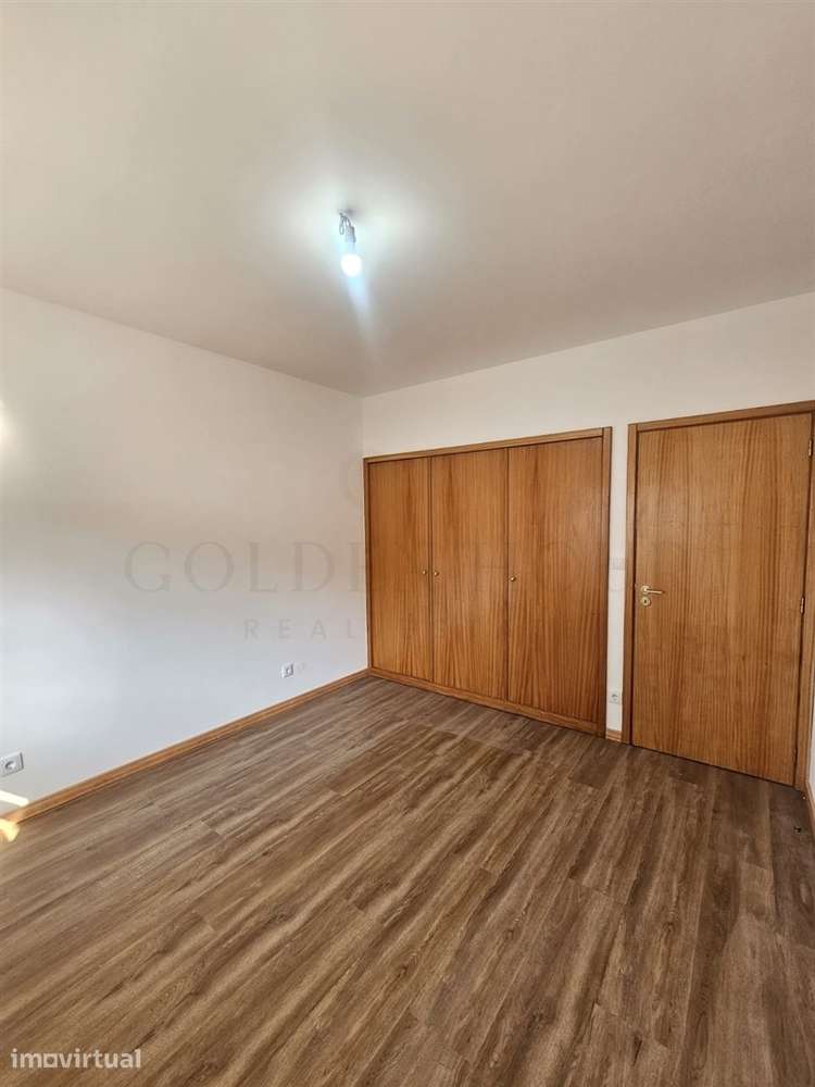 Apartamento T3 Remodelado em Condomínio Fechado | Grijó - Grande imagem: 4/24