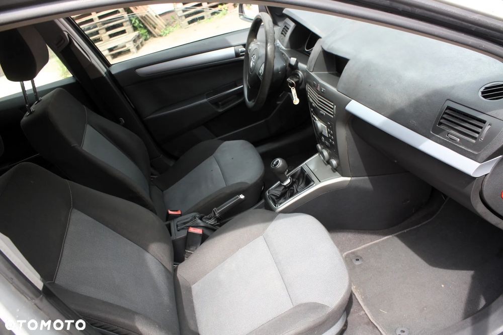 Opel Astra 1.7 CDTI Enjoy - 8