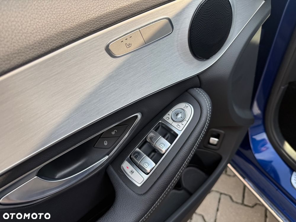 Mercedes-Benz Klasa C 180 (BlueEFFICIENCY) 7G-TRONIC Avantgarde - 19
