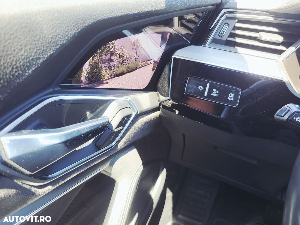 Audi e-tron quattro S - 7