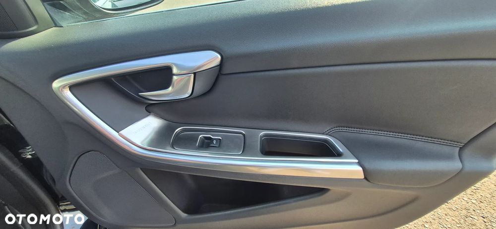 Volvo S60 D4 Geartronic Business Edition - 14