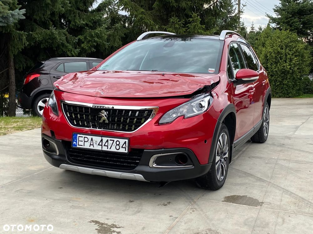 Peugeot 2008 1.2 Pure Tech Allure S&S EAT6 - 1
