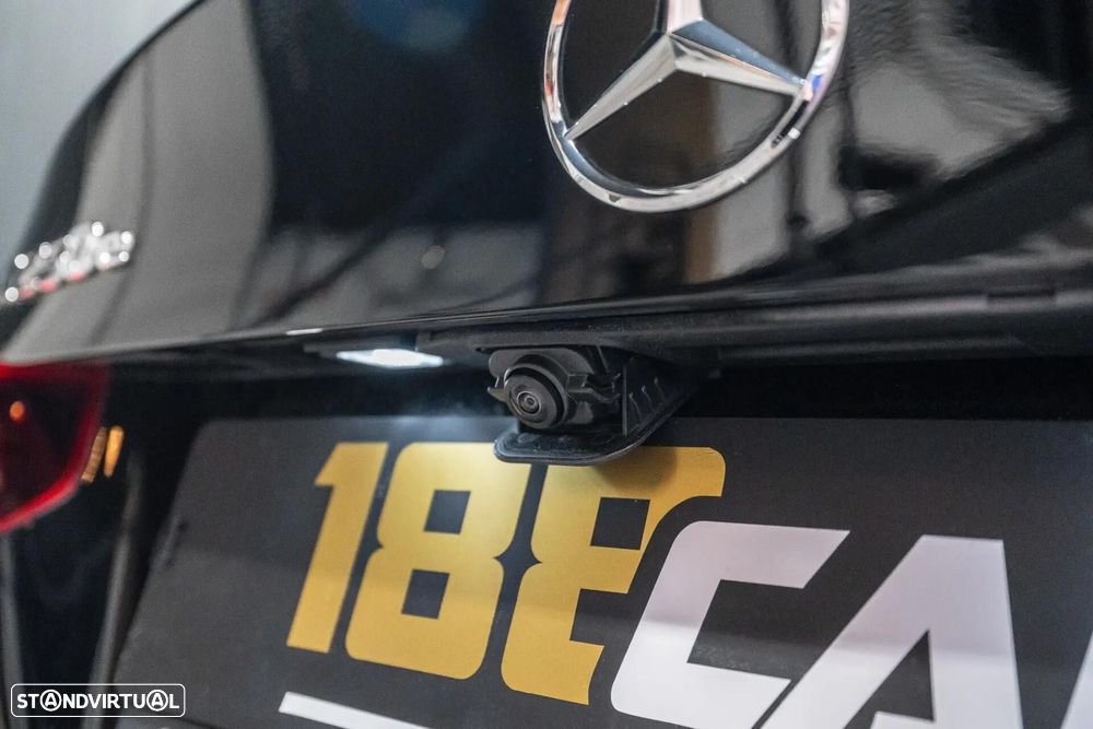Mercedes-Benz A 250 Limousine e 8G-DCT AMG Line - 48