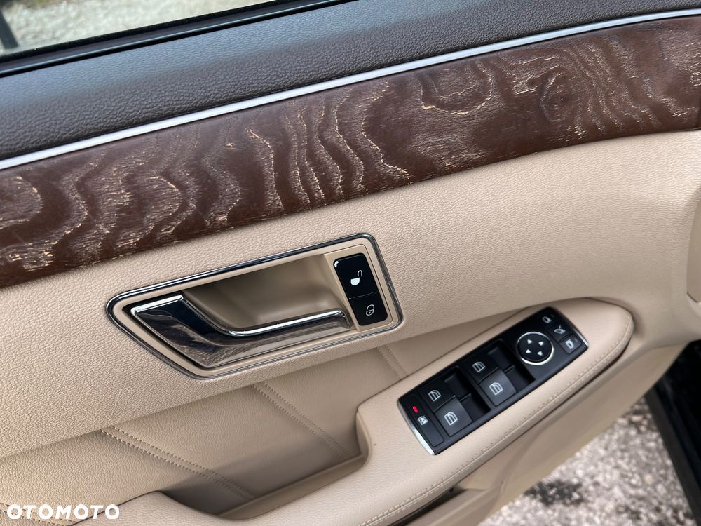 Mercedes-Benz Klasa E 250 CDI DPF BlueEFFICIENCY Automatik Elegance - 19