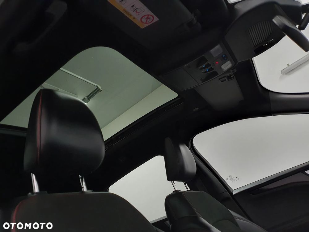 Ford Kuga 2.0 EcoBlue AWD ST-Line - 25