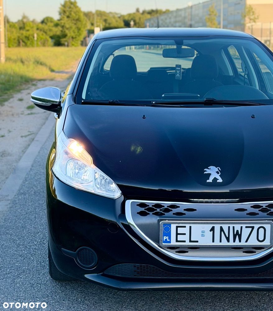 Peugeot 208 - 27