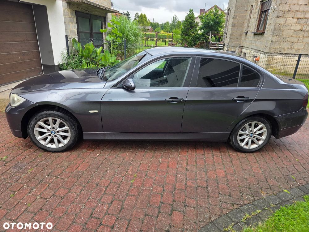 BMW Seria 3 - 10