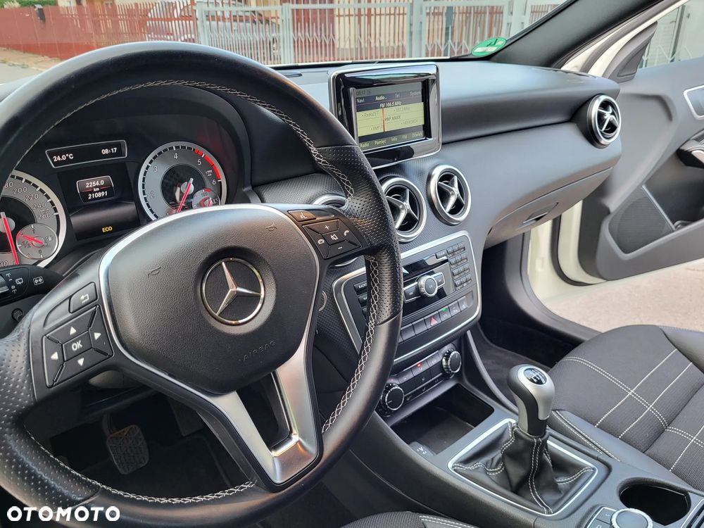 Mercedes-Benz Klasa A 200 CDI (BlueEFFICIENCY) Urban - 13
