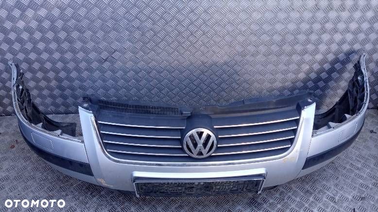 ZDERZAK PRZEDNI VOLKSWAGEN PASSAT B5 - 5