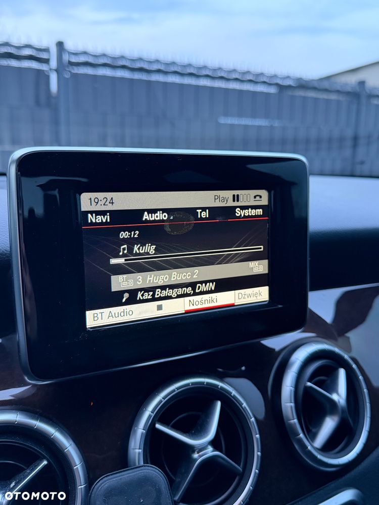 Mercedes-Benz CLA 250 7G-DCT - 18