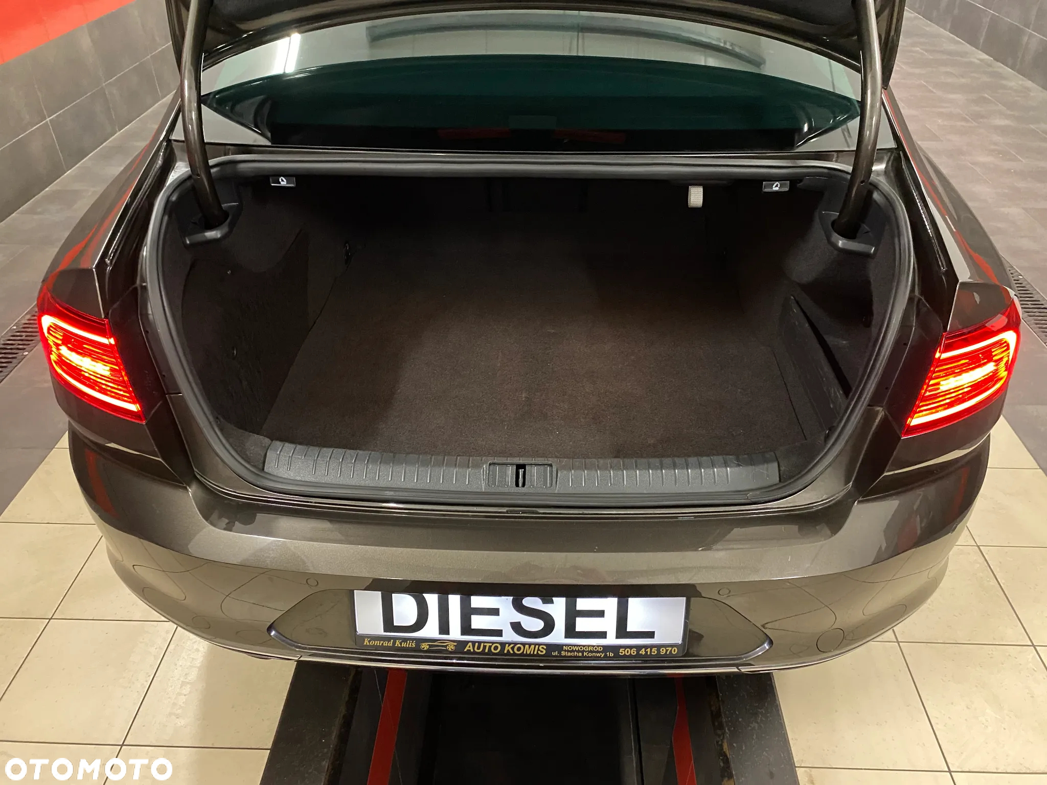 Volkswagen Passat 2.0 TDI BMT Highline DSG - 20