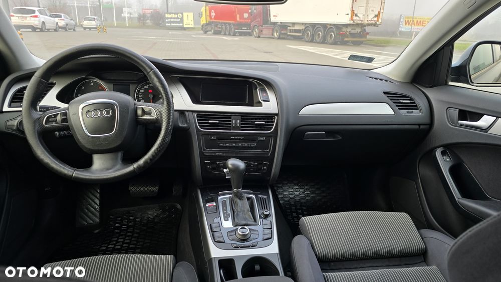 Audi A4 Avant 2.7 TDI DPF multitronic Attraction - 12