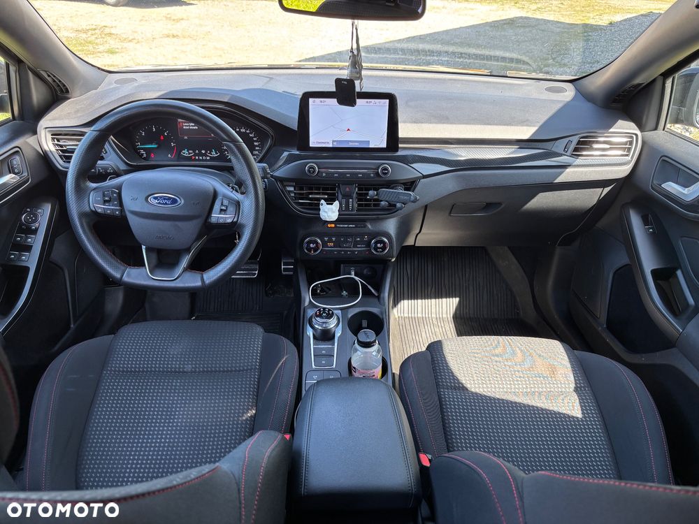 Ford Focus 2.0 EcoBlue ST-Line - 9