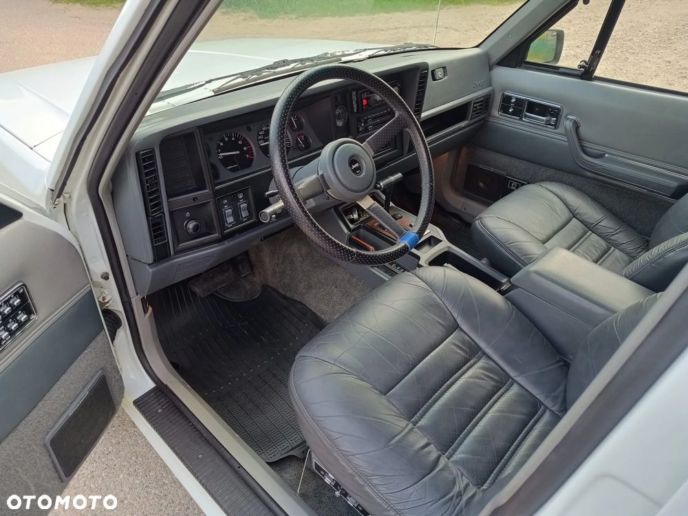 Jeep Cherokee 4.0 Limited - 7