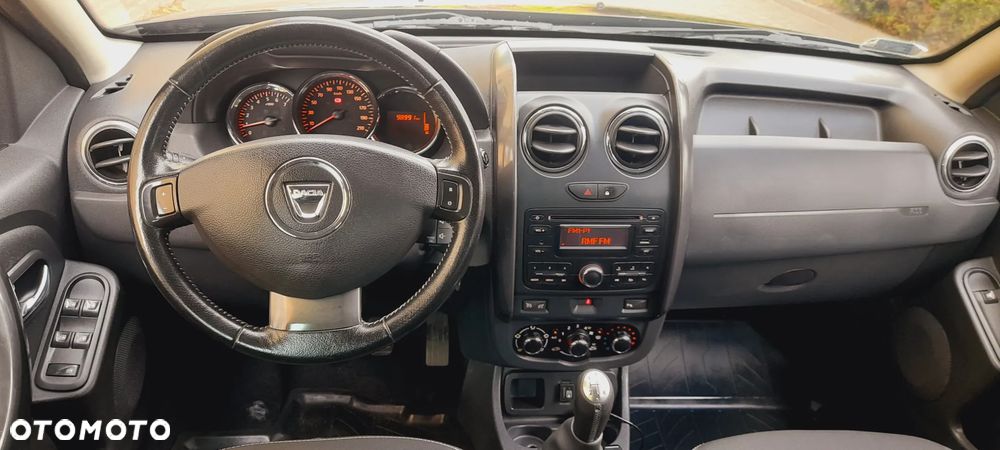 Dacia Duster 1.6 Laureate - 14