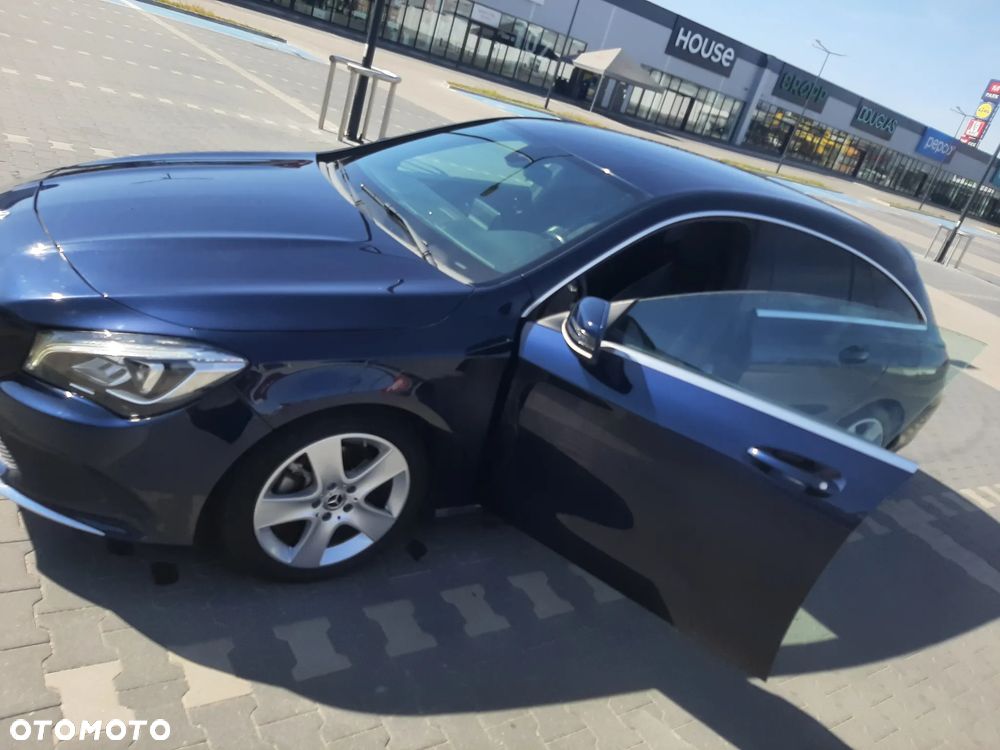 Mercedes-Benz CLA 200 d - 5