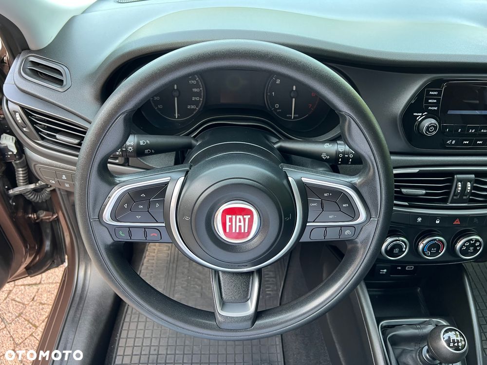 Fiat Tipo 1.4 16v Easy - 15