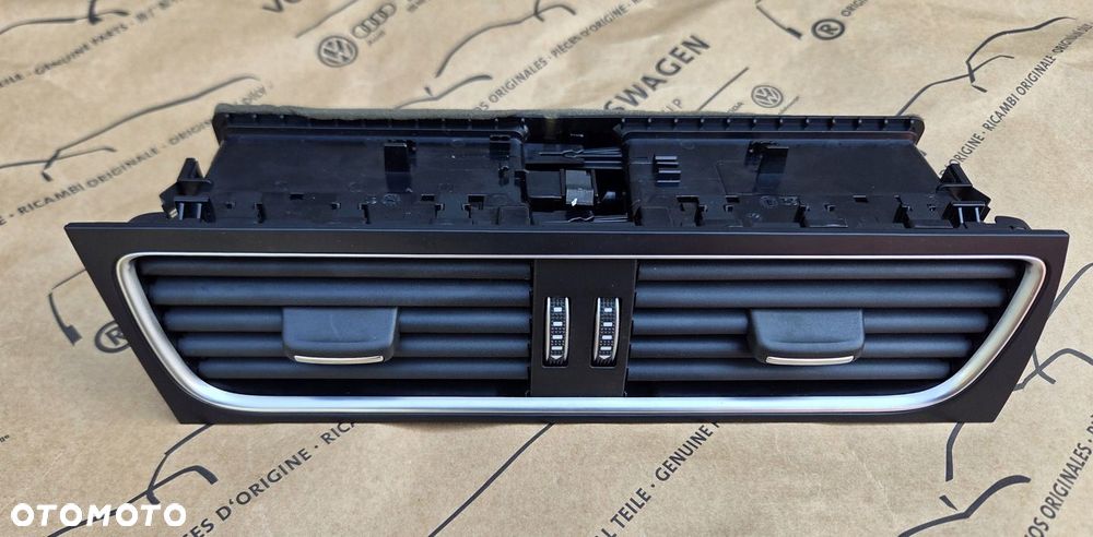 AUDI A5 8T LIFT KRATKA NAWIEWU ŚRODKOWA 8T1820951D JAK NOWA - 1