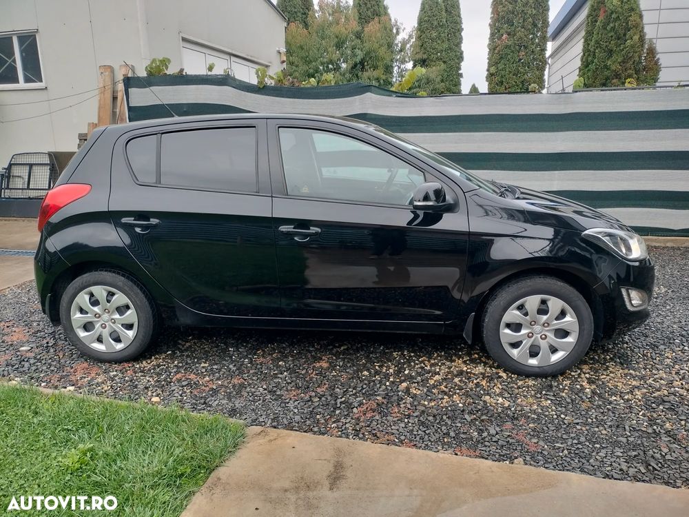 Hyundai i20 - 8